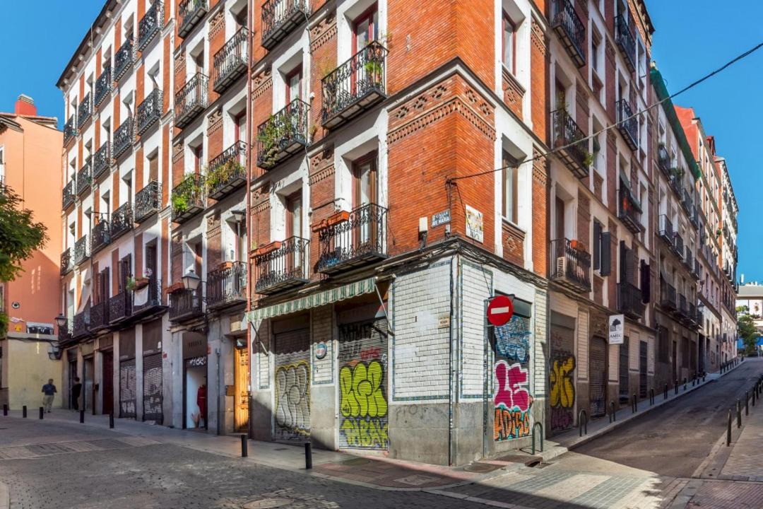 Appartement 2 Bedrooms 1 Bathroom Furnished - Centro - Equipped & Stylish - Minty